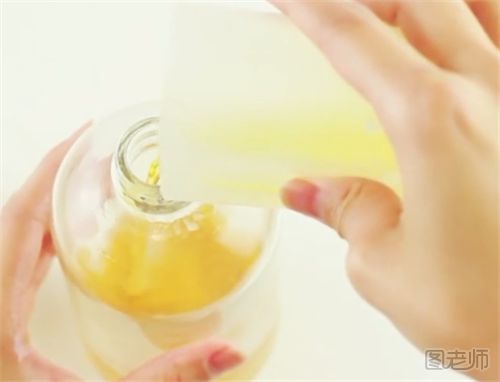 怎么DIY蜂蜜茶树洗面奶 如何制作蜂蜜茶树洗面奶