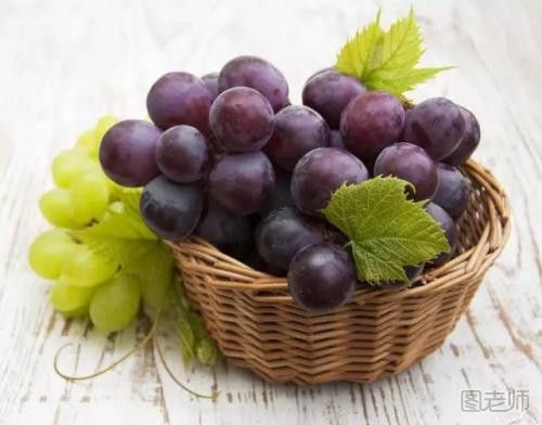 葡萄上的白霜对人体有害吗?