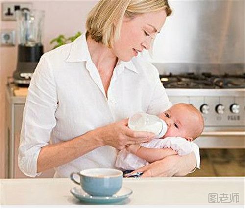 母乳喂养不能吃哪些东西 母乳喂养多久加奶粉