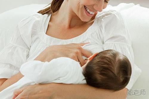 母乳喂养如何预防乳房下垂