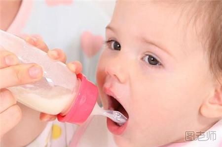 母乳不够宝宝不吃奶粉怎么办
