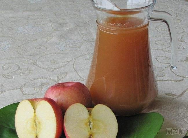 榨汁机怎么榨苹果汁 苹果汁有什么功效