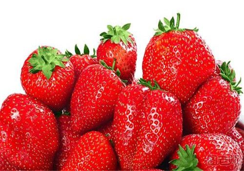 畸形草莓能吃吗 草莓的营养价值.jpg