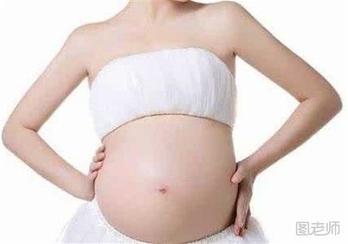 孕妇如何预防乳房胀痛 孕妇怀孕早期如何护理乳房.jpg