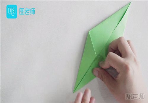 小松树折纸的步骤解析.jpg