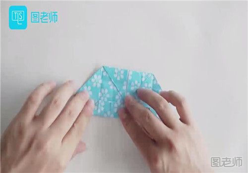 自制收纳盒折纸方法.jpg