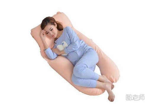 孕妇怎么睡觉好 孕妇睡觉睡姿很重要.jpg