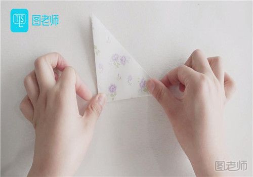 小鱼折纸的简单方法.jpg
