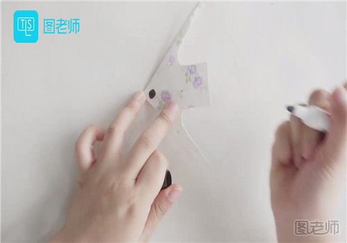 小鱼折纸的简单方法.jpg