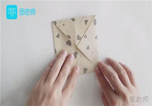折纸盒子怎么折.jpg
