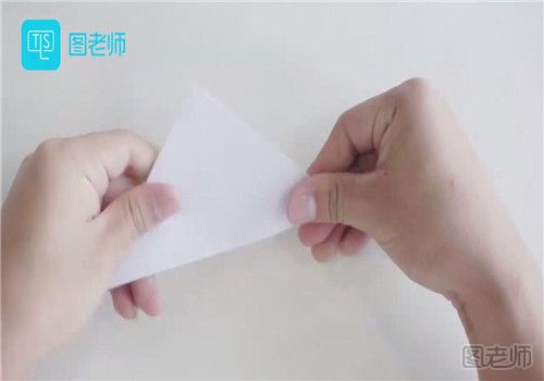 简易折纸四叶草.jpg