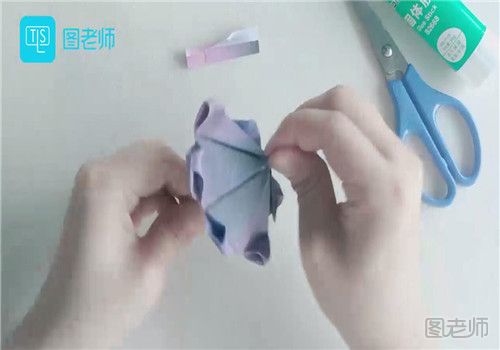 如何折纸雨伞