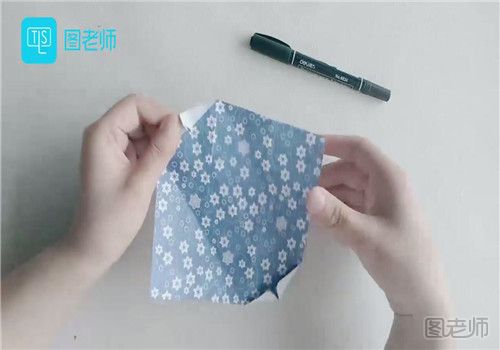 亲吻鱼的折纸方法