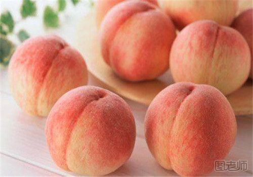 秋天怎么挑选桃子 这样做帮你挑到新鲜美味的