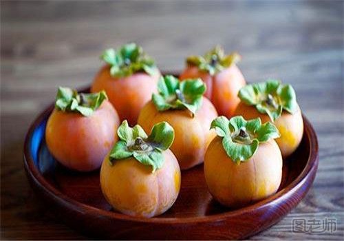 秋天吃柿子注意什么 留心这些吃着更健康