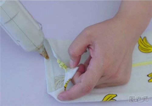 笔帘笔袋怎么做 不用缝线都可以的制作方法